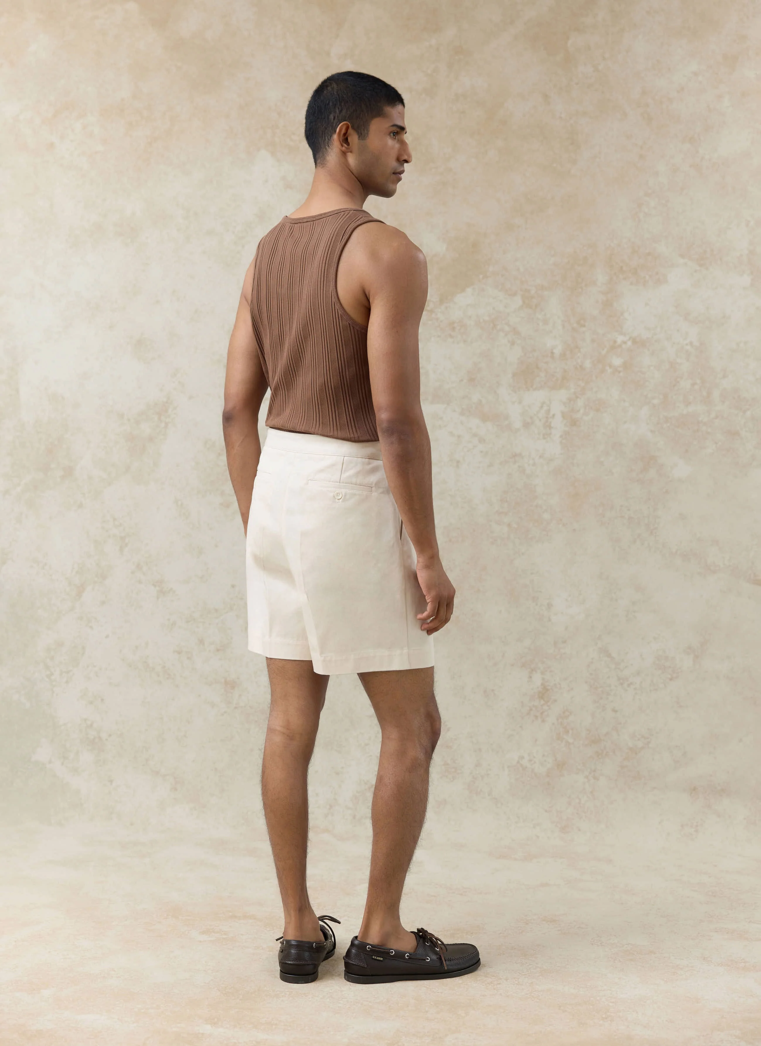 Blake Double Pleated Shorts | Cotton | Cream - Image 3