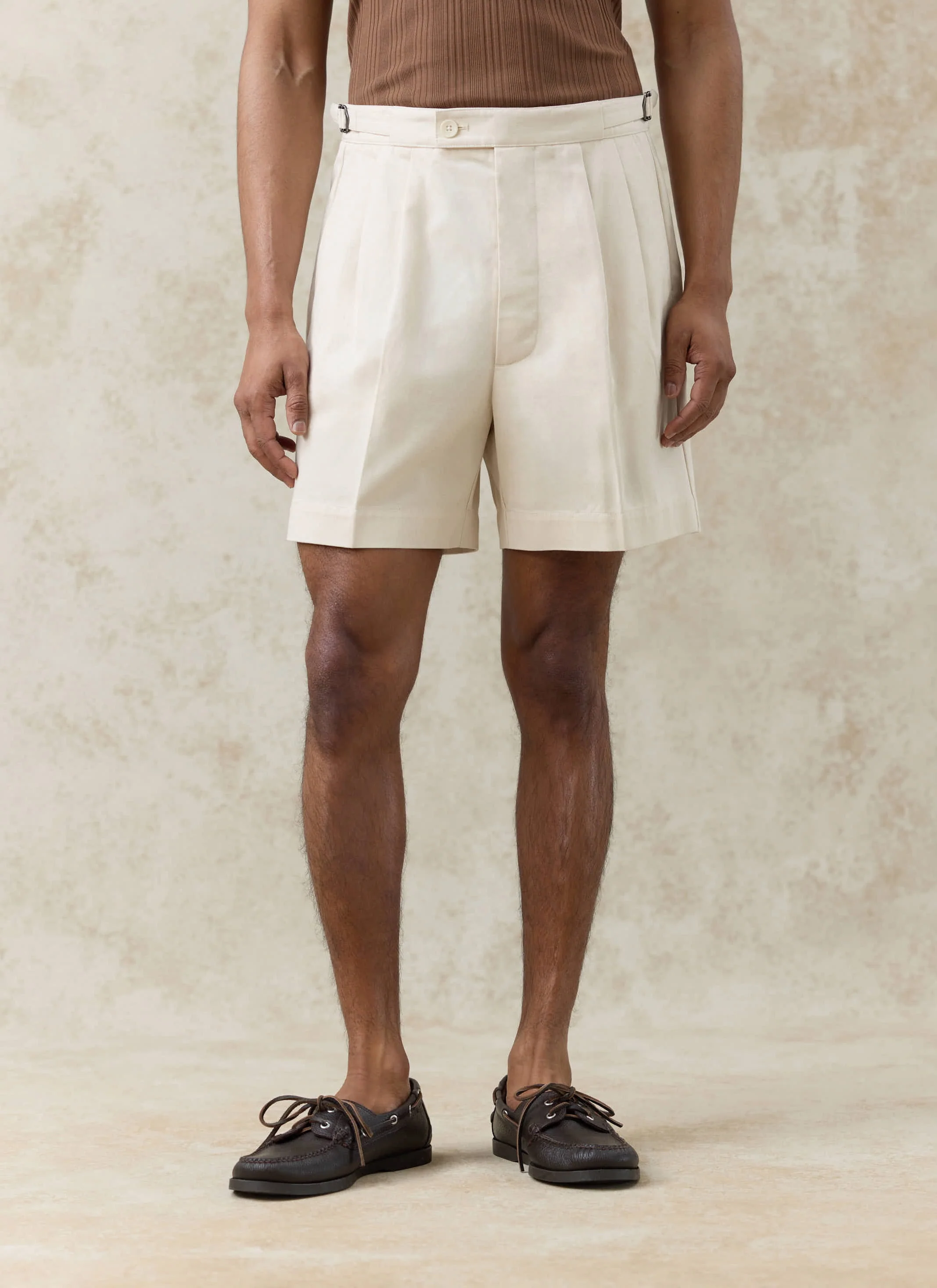 Blake Double Pleated Shorts | Cotton | Cream - Image 4