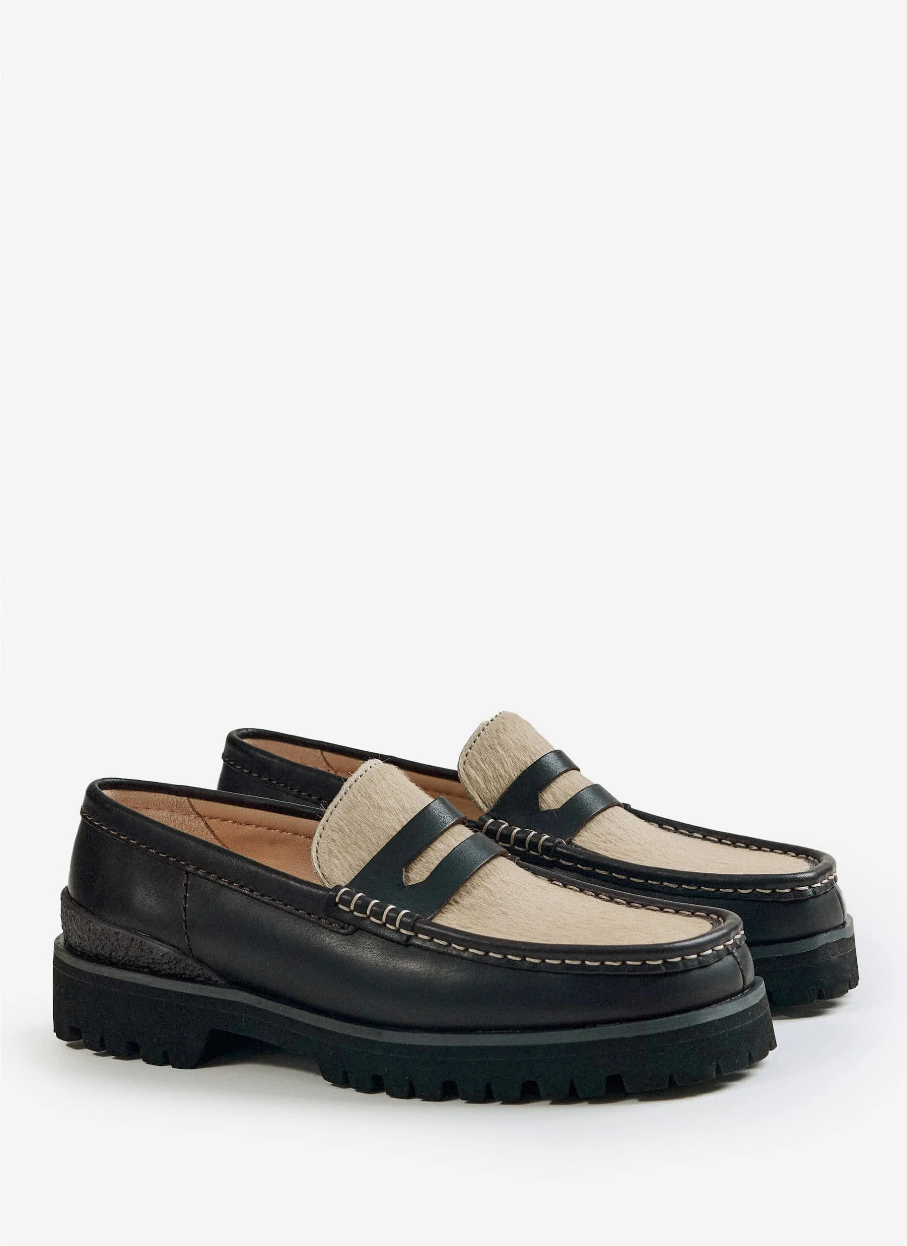 Clarks Originals | Yukoner Penny Loafer | Brown