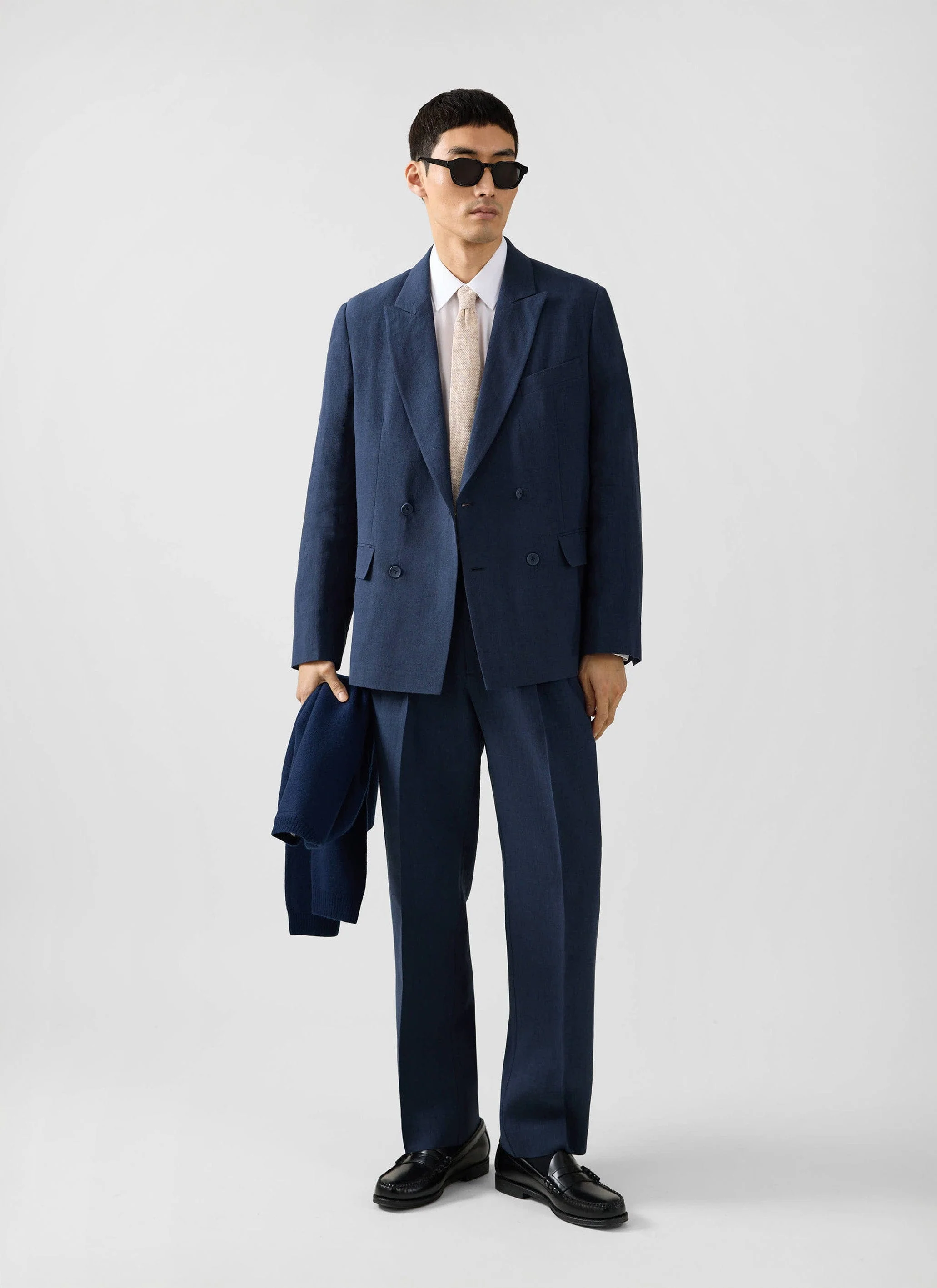 Clifton Double Breasted Blazer | Linen | Navy - Image 9