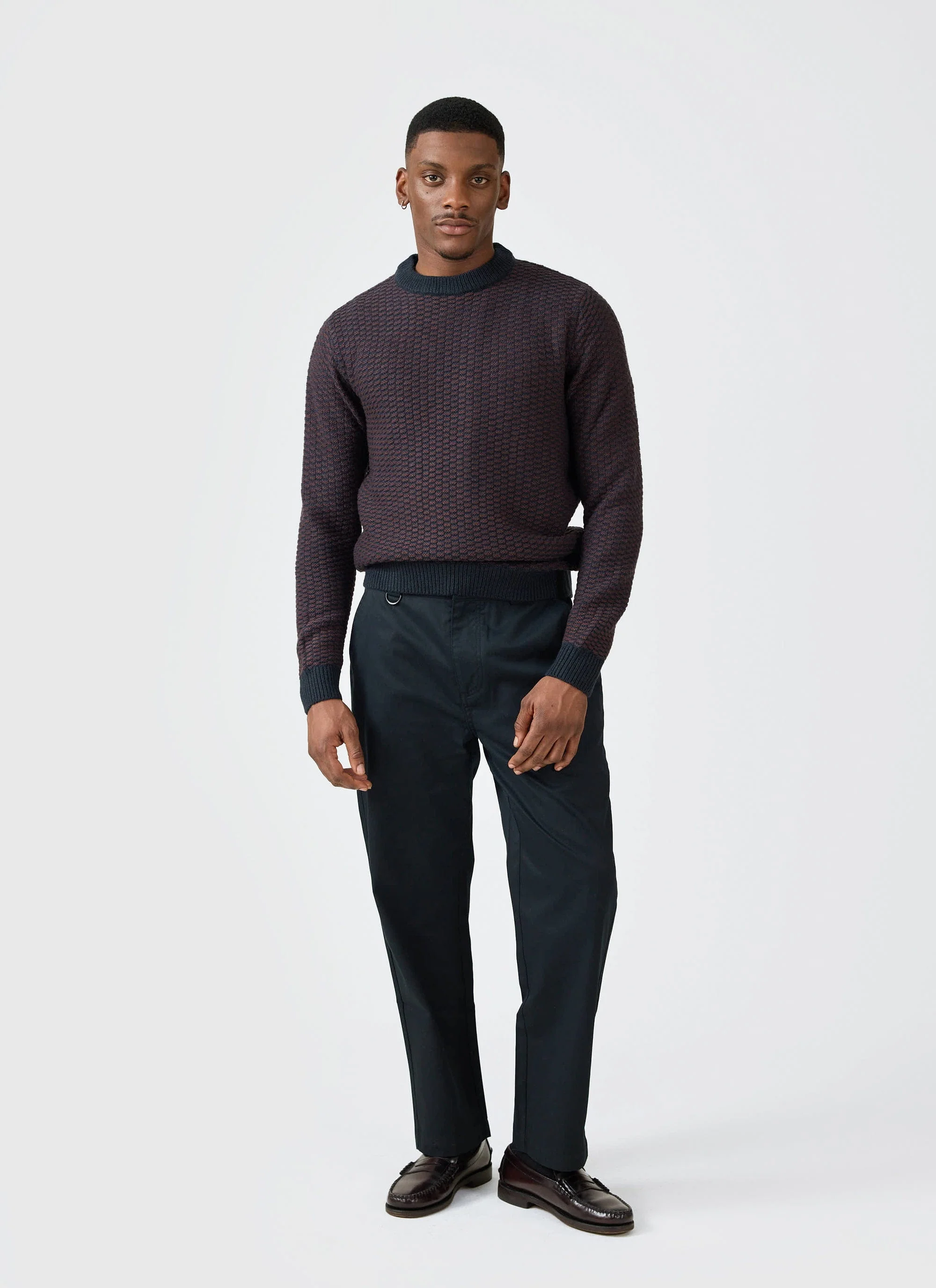 Charlestown Knitted Jumper | Navy Burgundy - Image 3