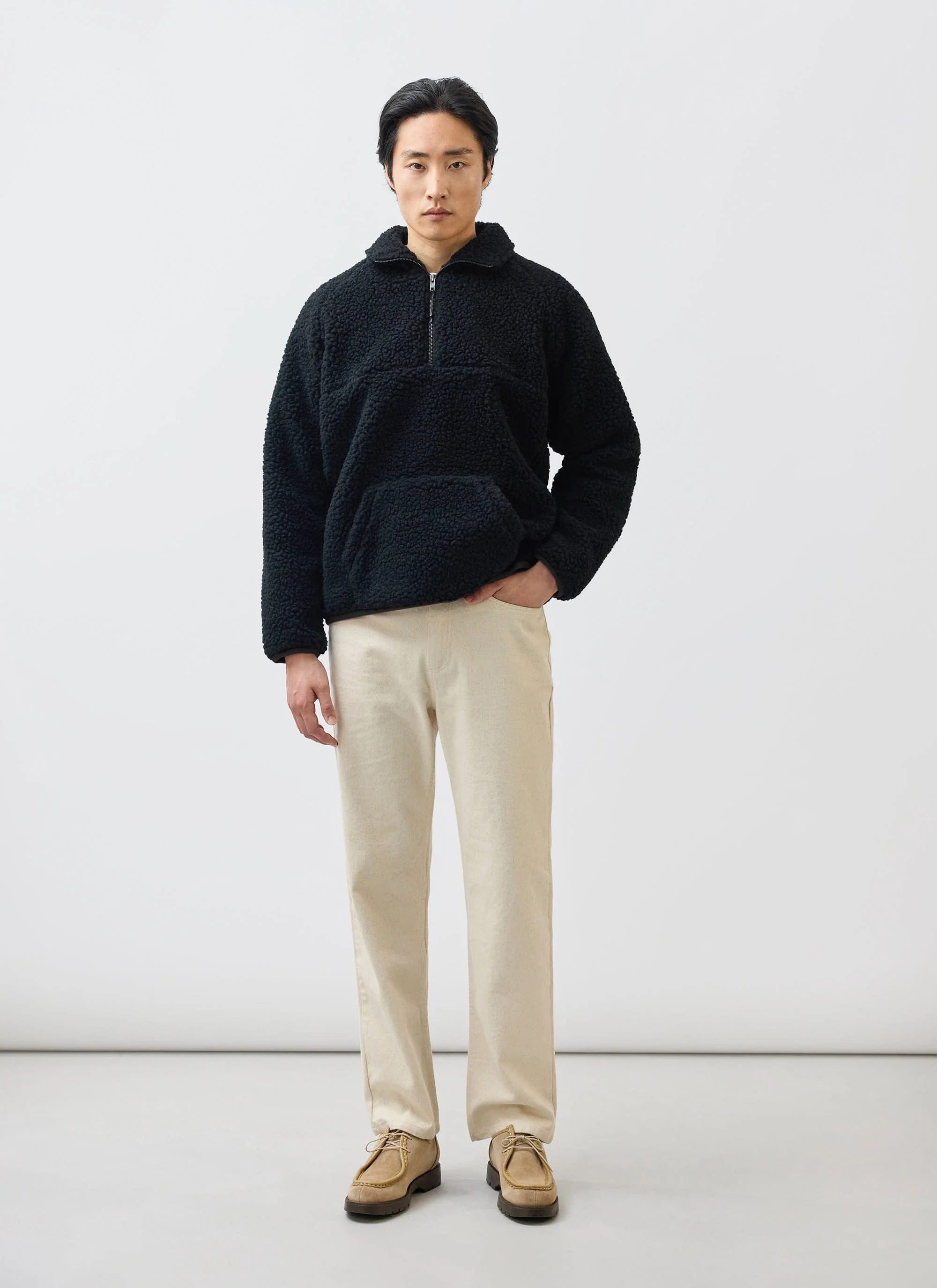 Men's Quarter Zip Wool Fleece Pullover | Black - Image 6