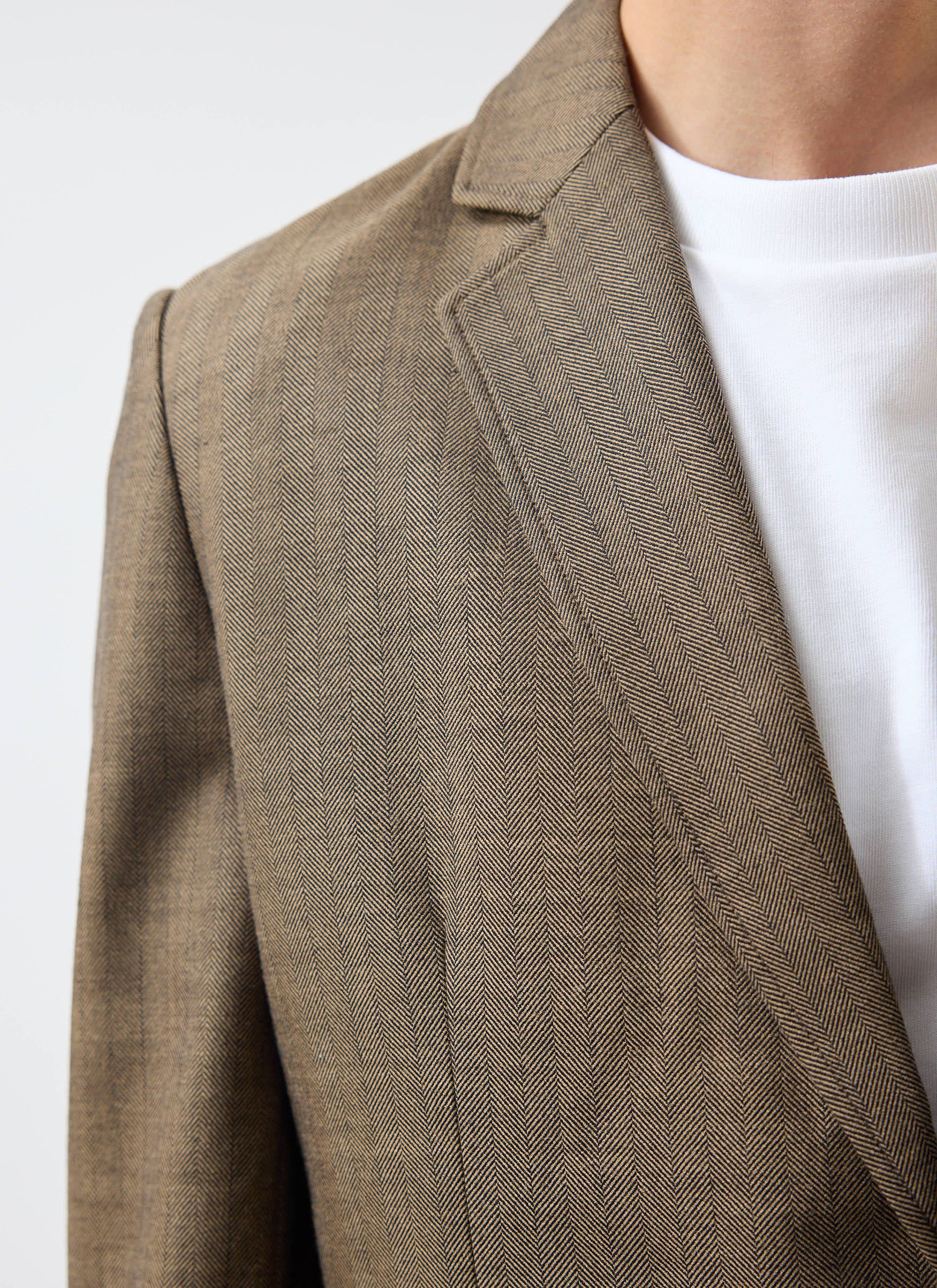 Grounds Tailored Blazer | Herringbone Wool | Oak - Image 3