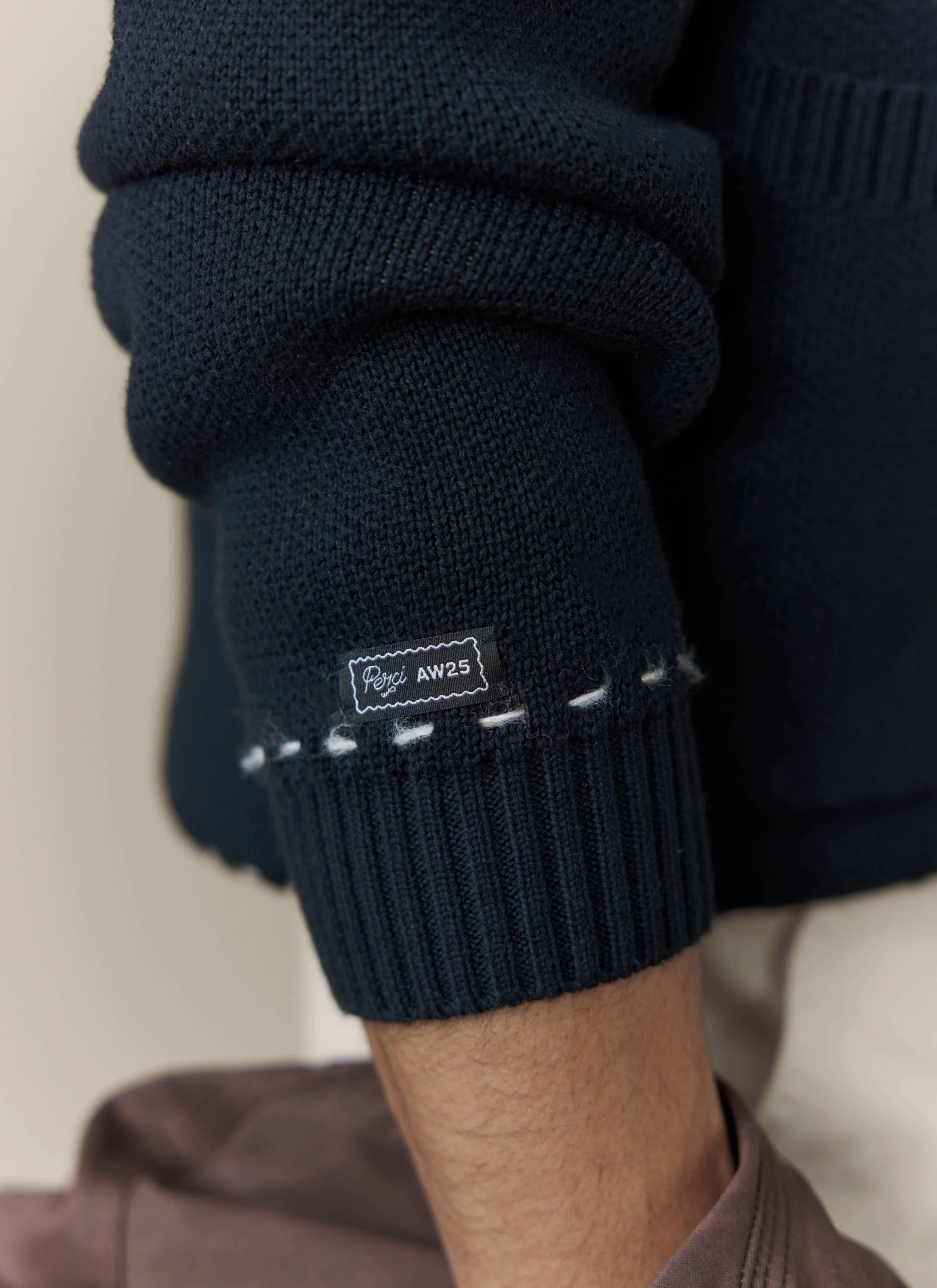 Module Boxy Cardigan | Cotton | Black - Image 3