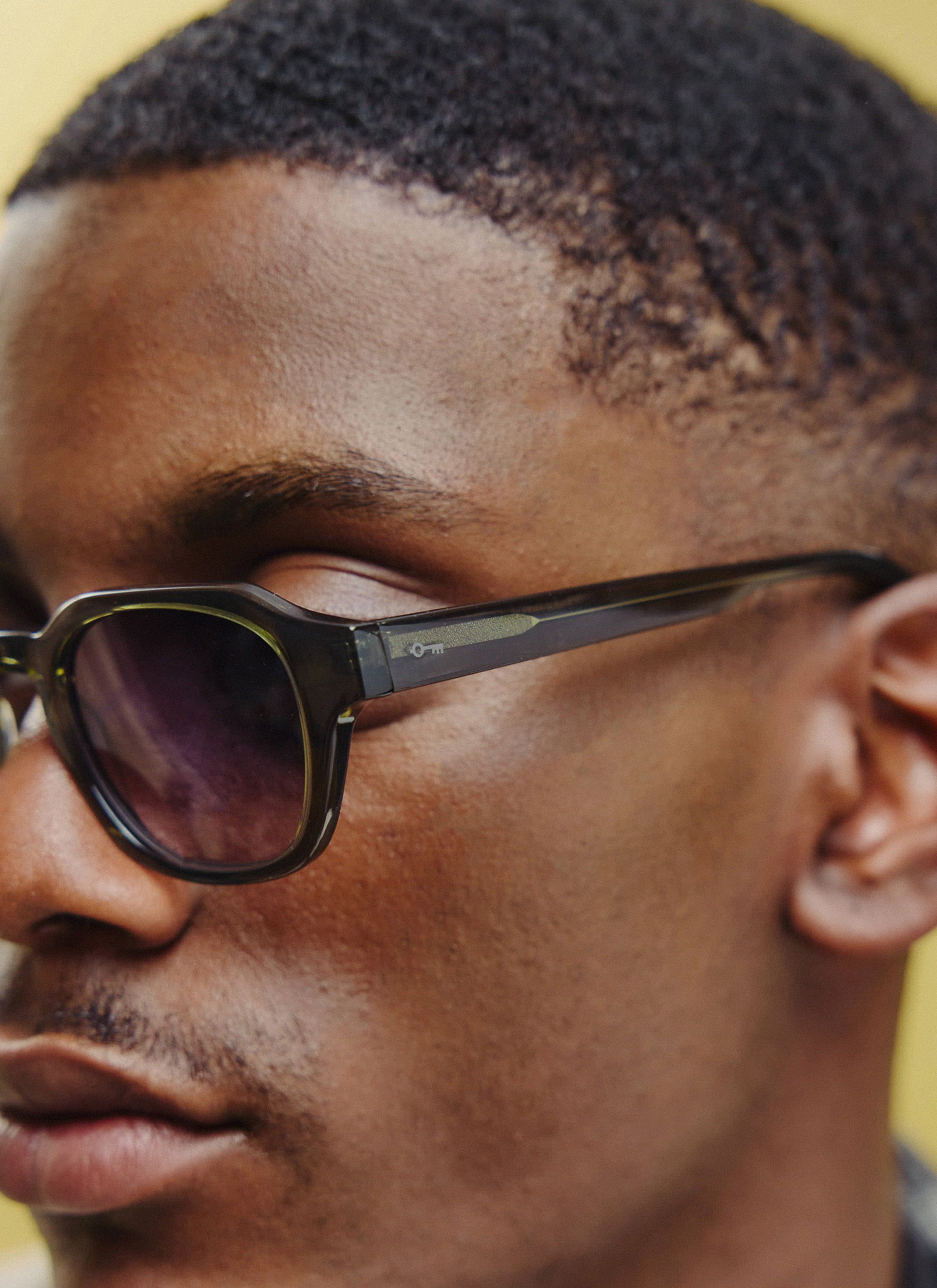 P001-E52 Olive Green Sunglasses | Light Brown Lenses - Image 5