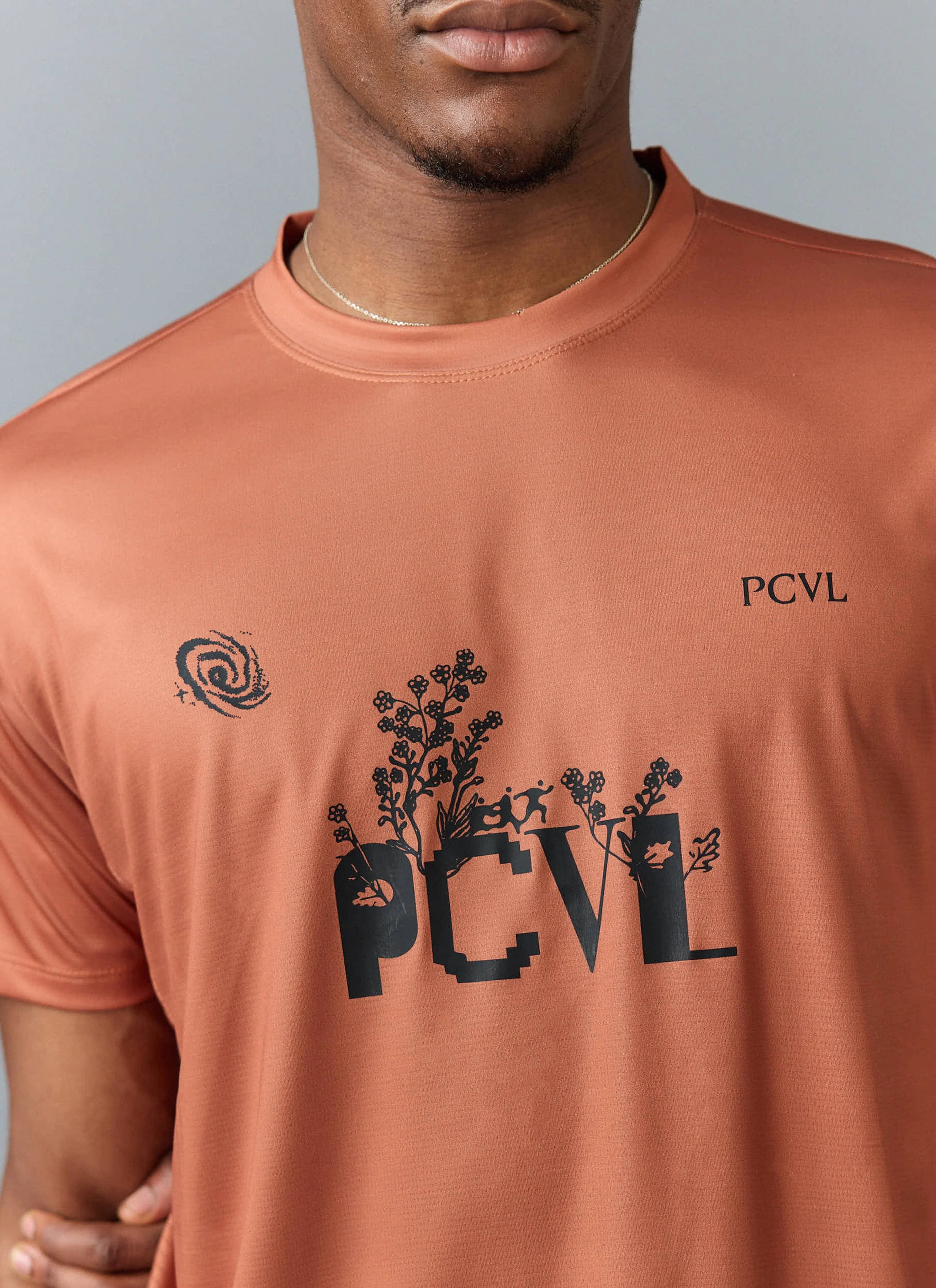 PCVL Graphic Printed Performance Top | Rust - Image 2