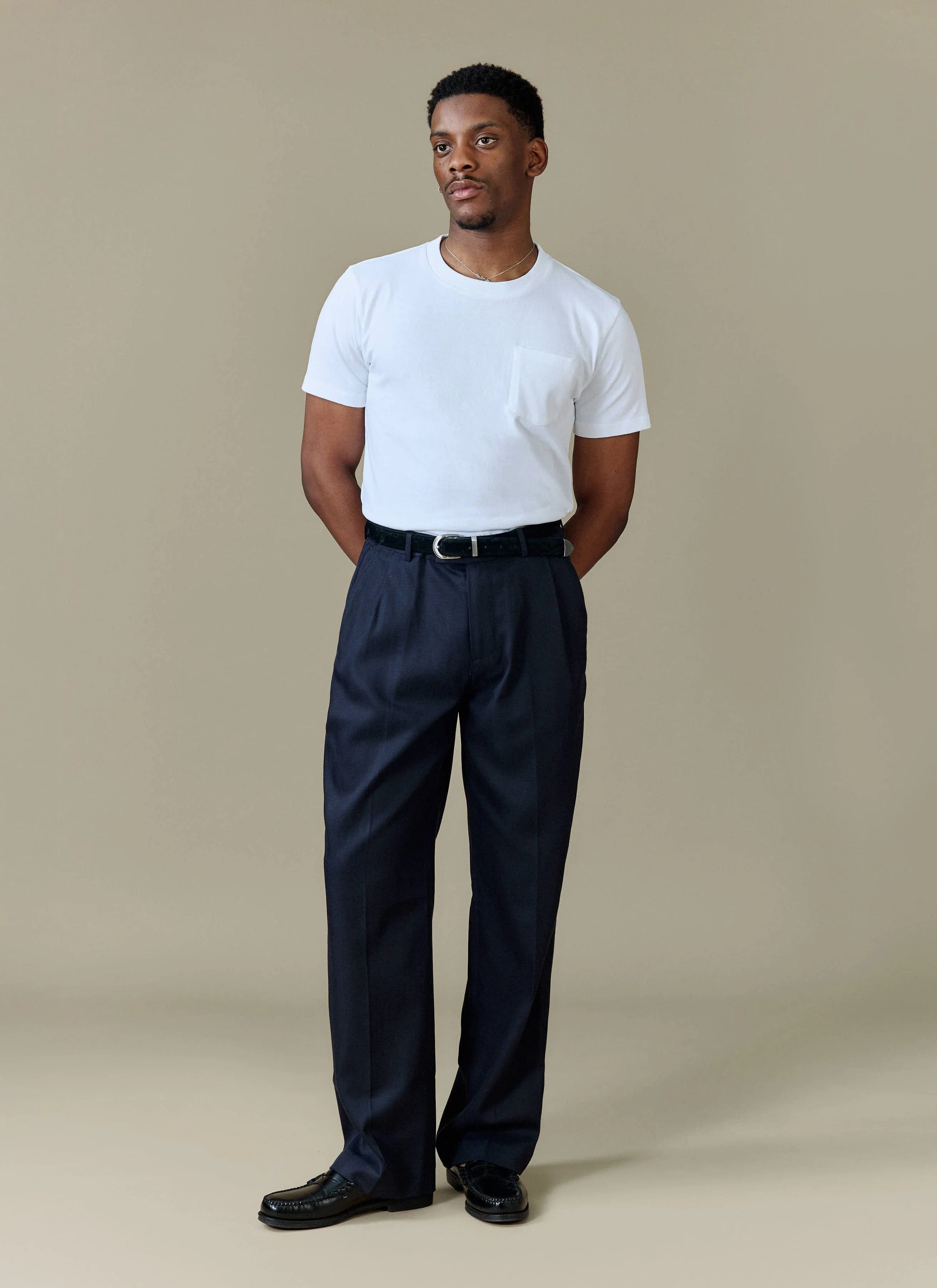 Pleated Leg Trousers | Lyocell | Navy - Image 7