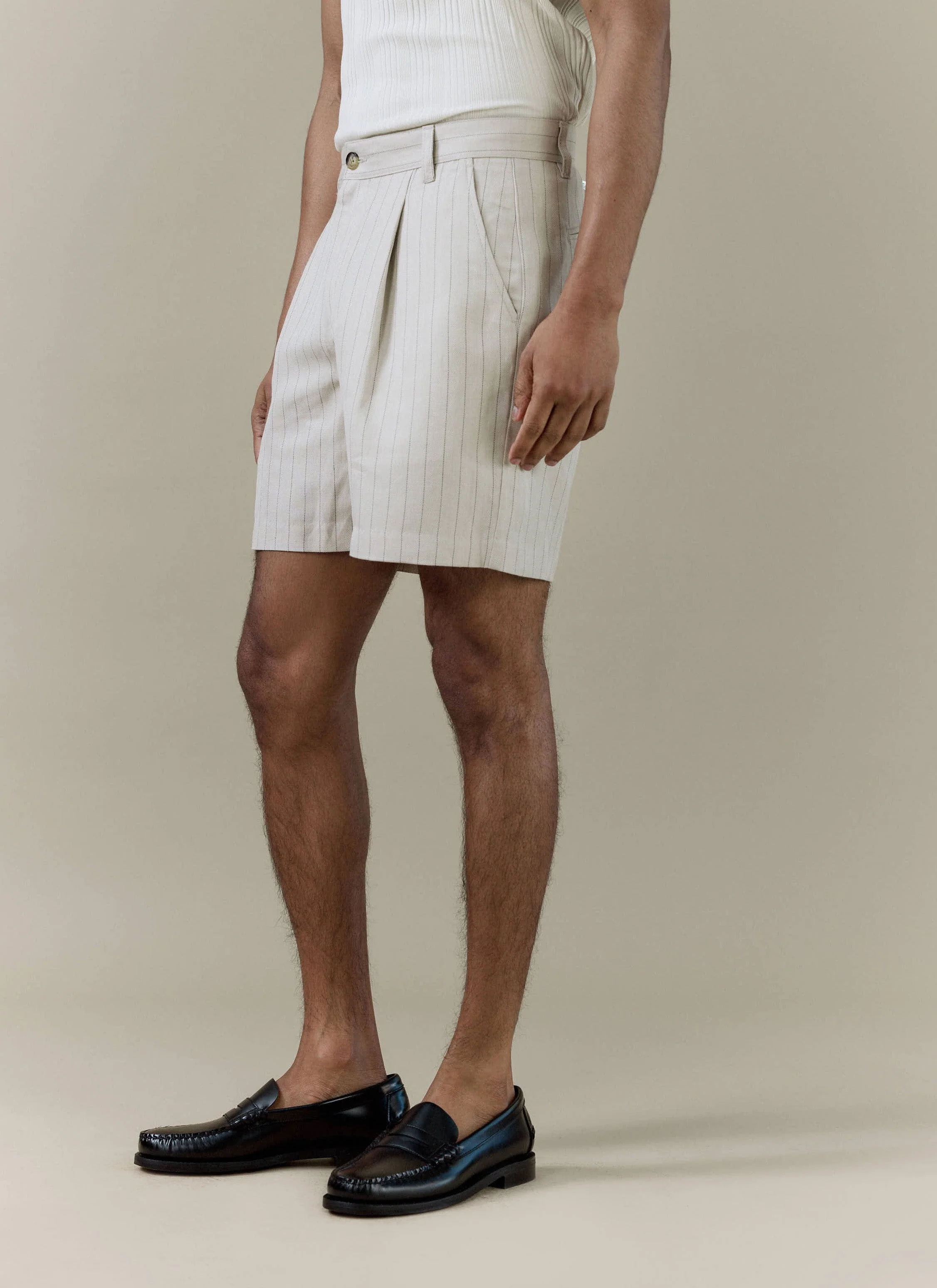 Striped Tailored Shorts | Linen Blend | Cream - Image 4