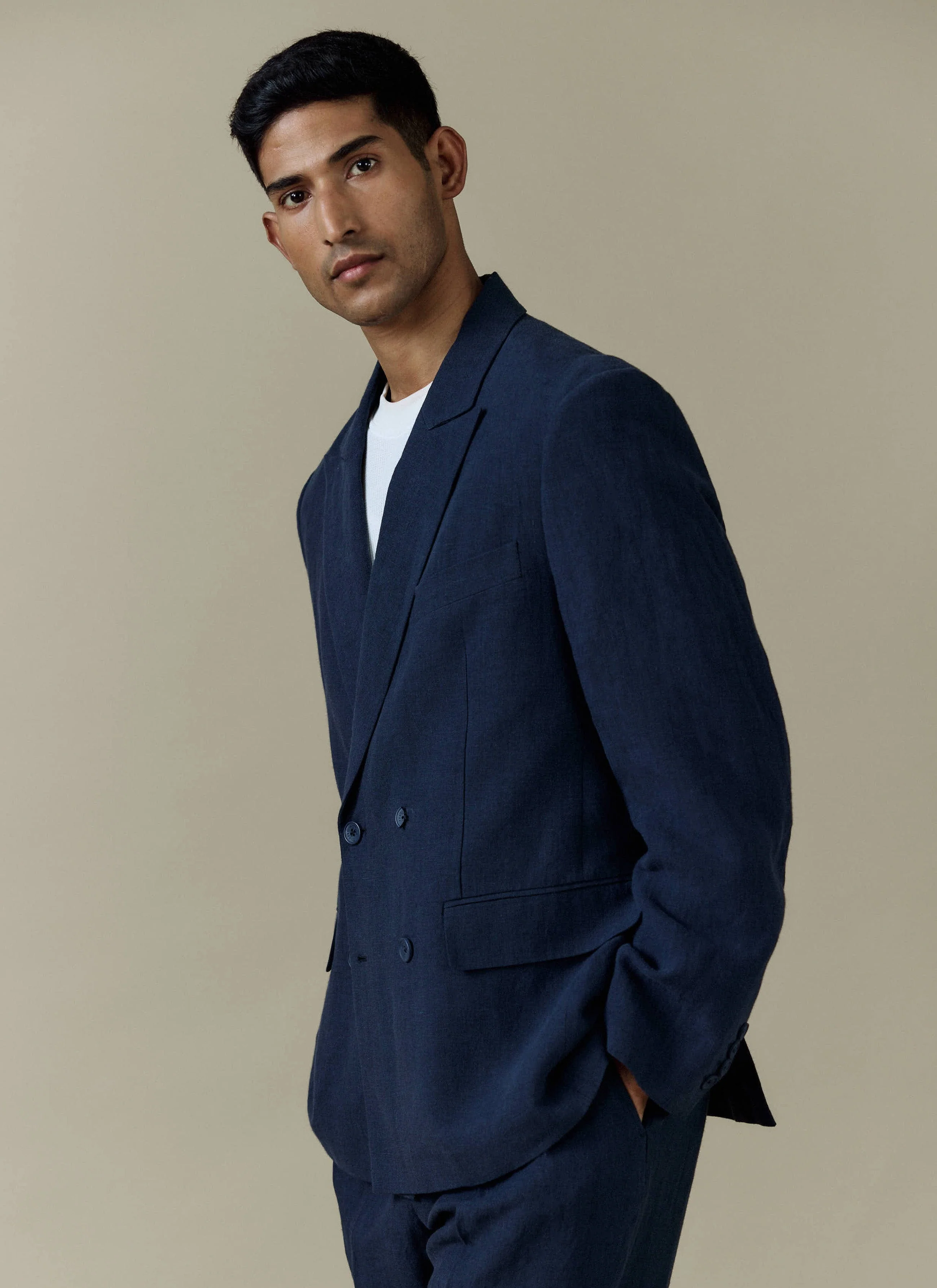 Clifton Double Breasted Blazer | Linen | Navy - Image 8