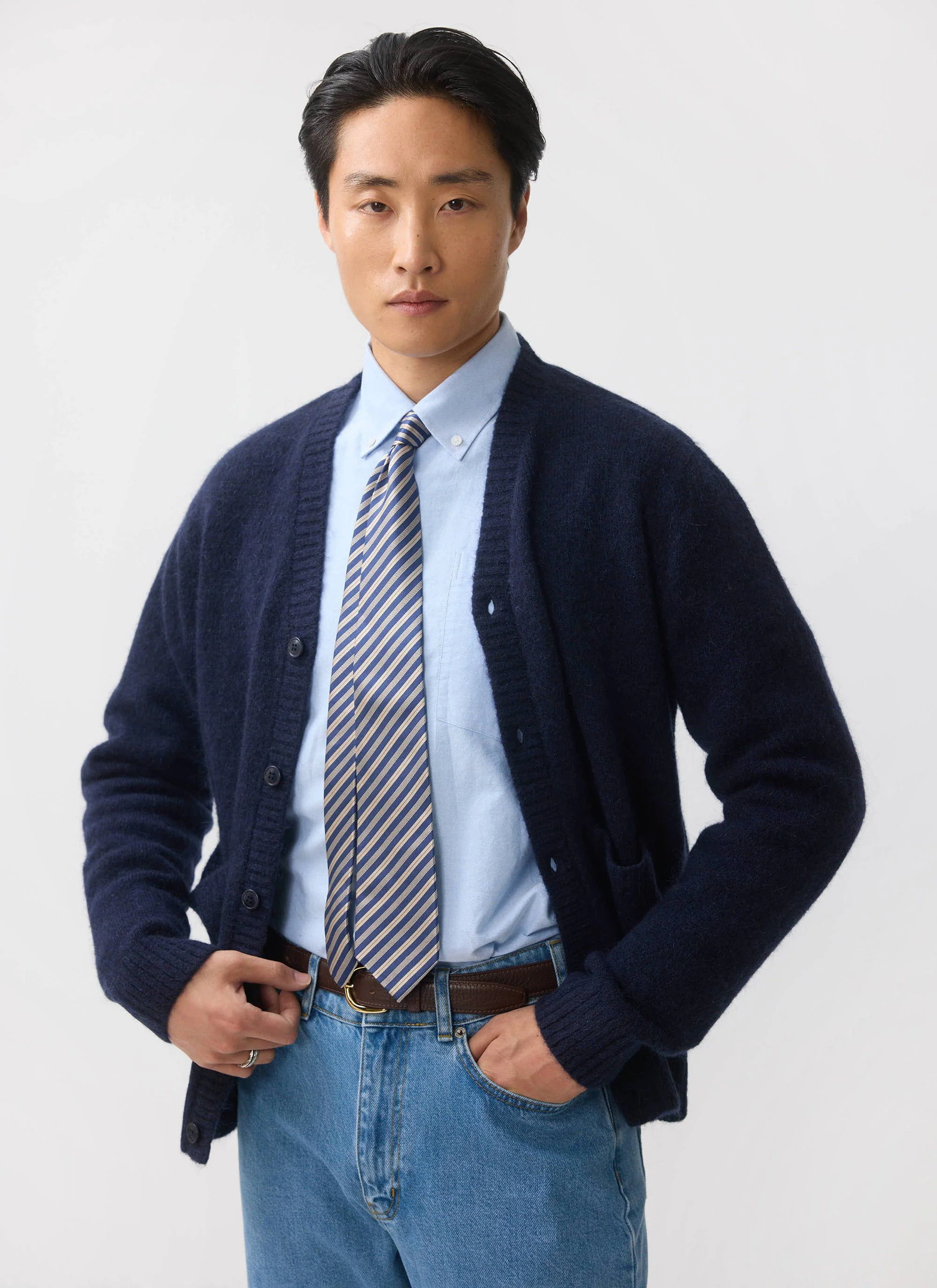 White Glove Cardigan | Mohair | Navy - Image 7
